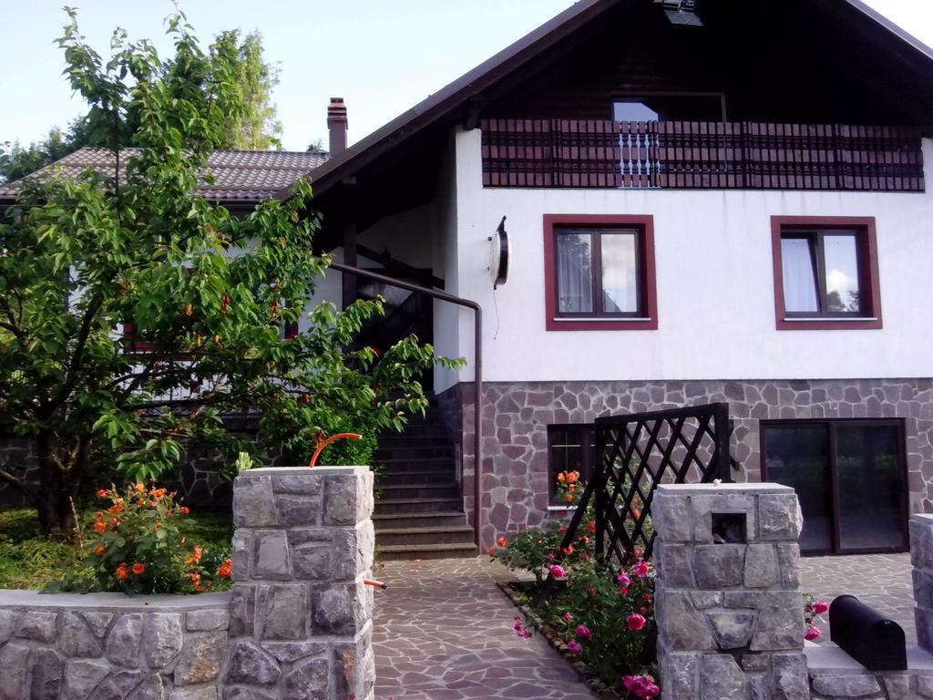 Guest House Ema Crni Lug Εξωτερικό φωτογραφία